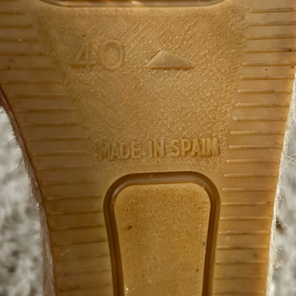 Gaimo Women’s Obi Espadrille Wedge Sandal Sz 40/9 Salmon Suede Round Closed Toe - Picture 8 of 11